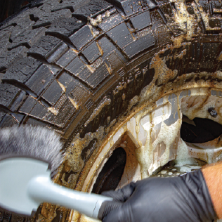 Unveiling the Brilliance: Mastering Wheel Cleaning Basics with Wheel TONIC
